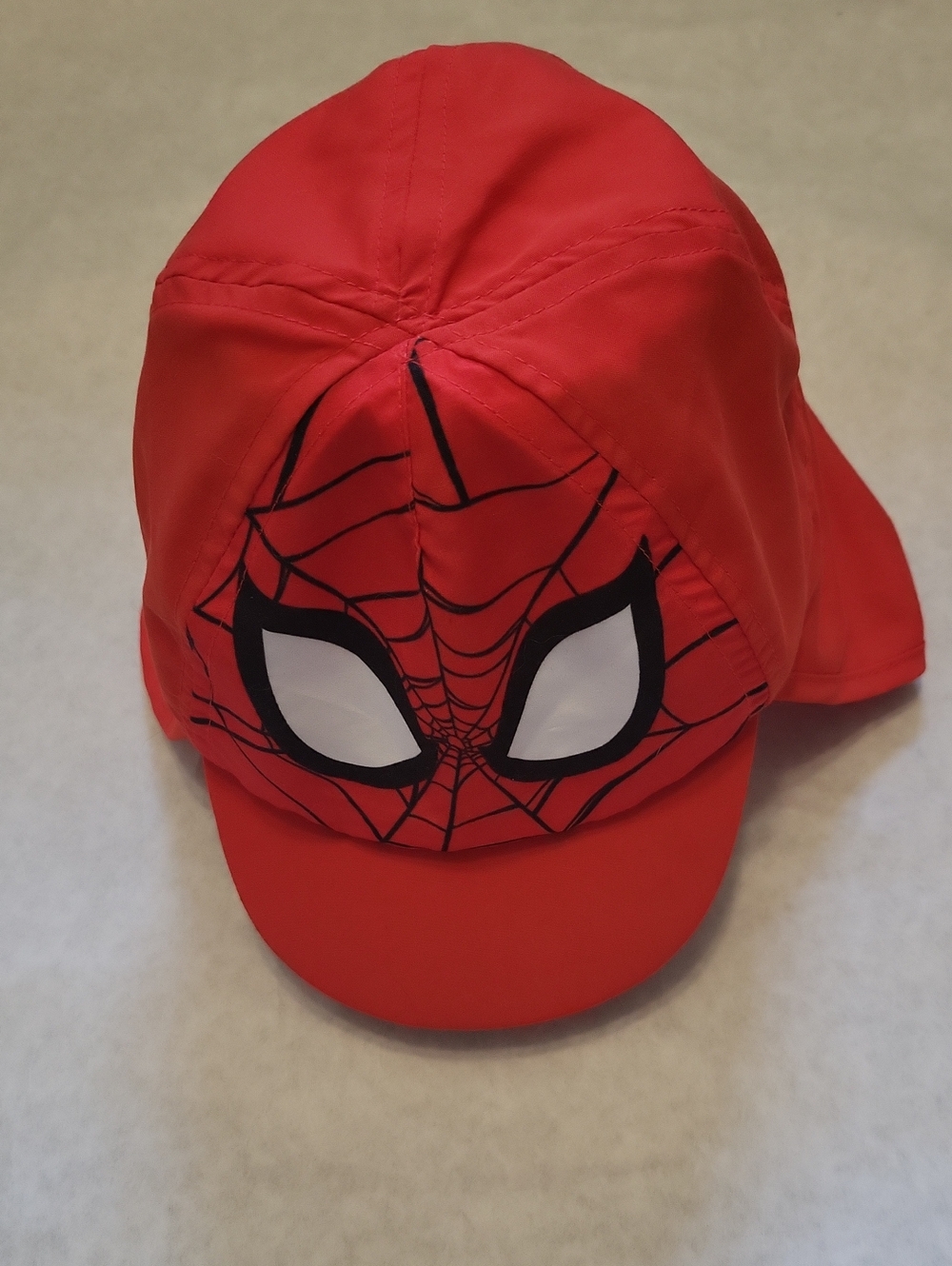 Marvel Spiderman red sun hat